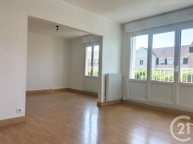 Appartement F3 à louer - 3 pièces - 58.55 m2 - AUXERRE - 89 - BOURGOGNE - Century 21 Martinot Immobilier