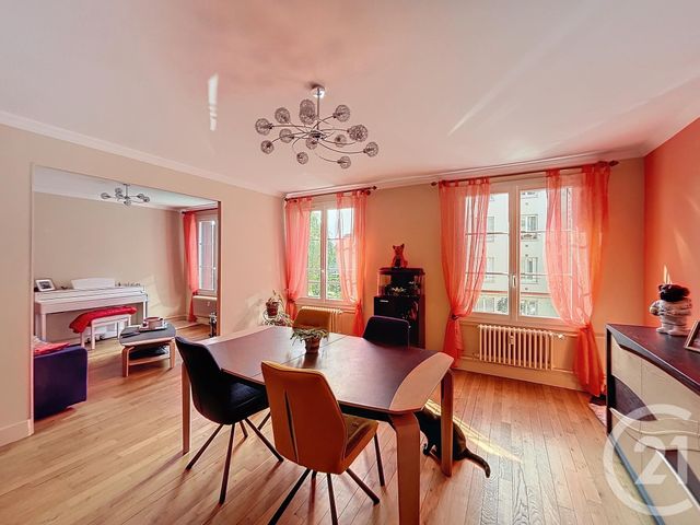 Appartement F4 à vendre - 4 pièces - 75.7 m2 - AUXERRE - 89 - BOURGOGNE - Century 21 Martinot Immobilier